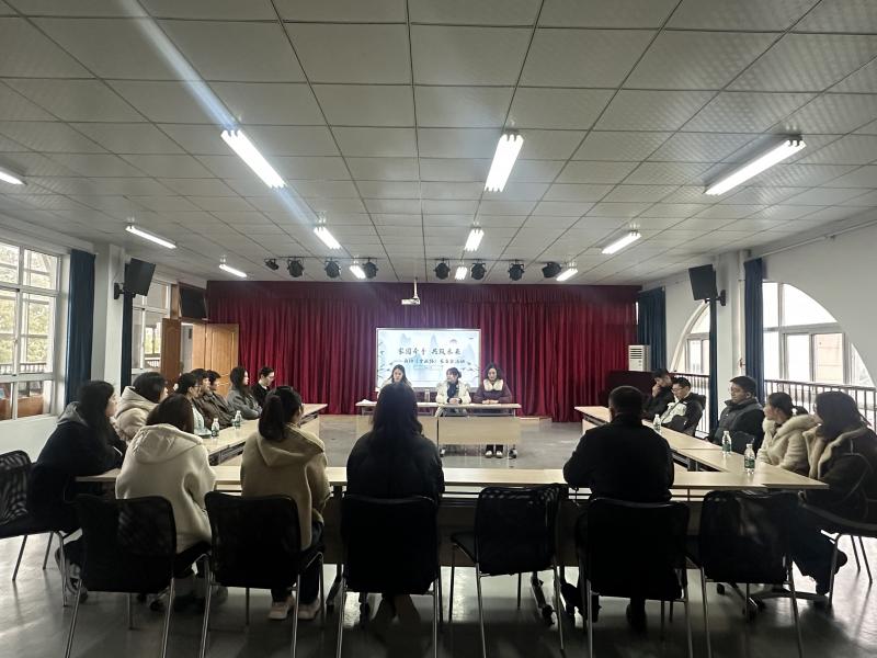 照片.jpg 照片.jpg